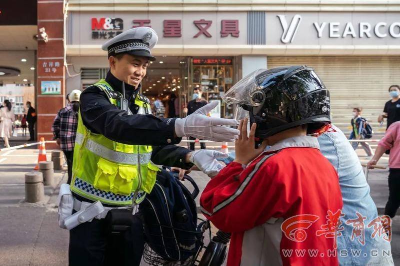 苹果教育版抽查时间:西安交警公布4月校园“戴盔率”抽检结果 平均佩戴率高的达到90%-第5张图片-太平洋在线下载