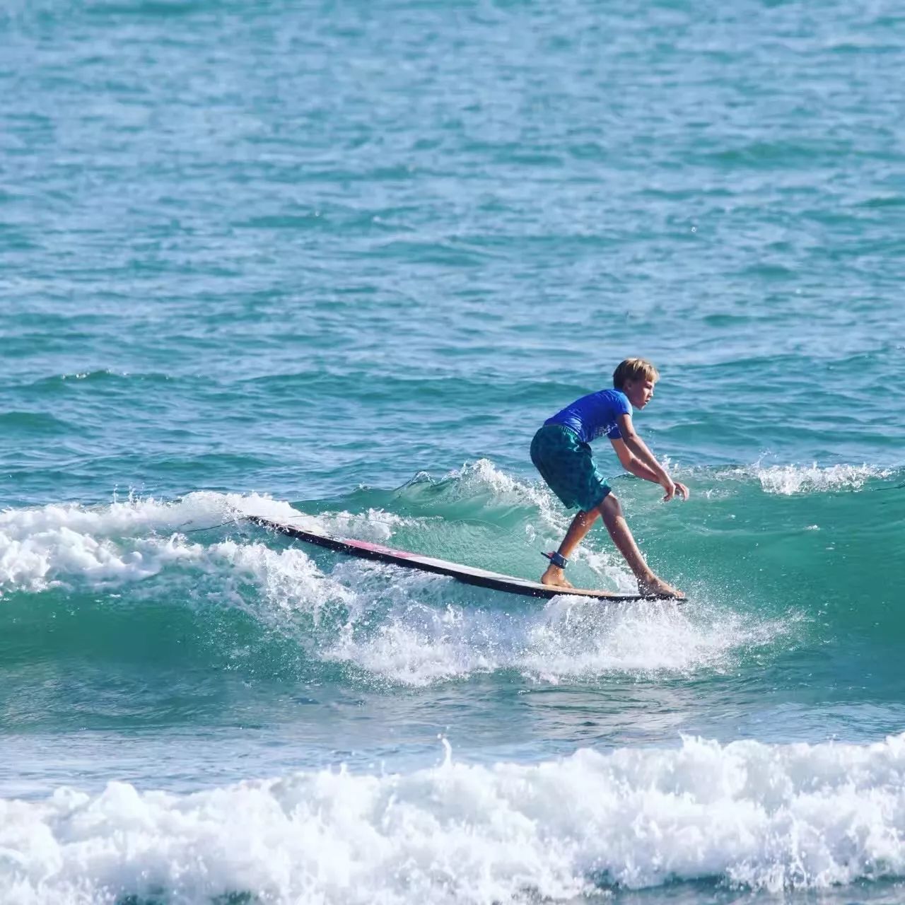 星网冲浪苹果版(星网冲浪极速版官网)-第1张图片-有道翻译官网 星网冲浪苹果版(星网冲浪极速版官网)-第1张图片-有道翻译官网